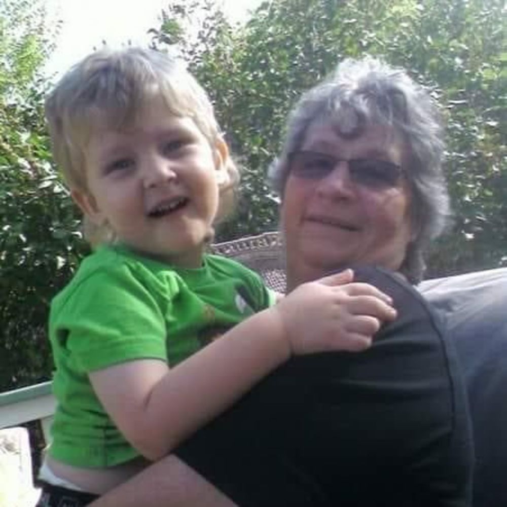 Meet your Posher, Sabrina